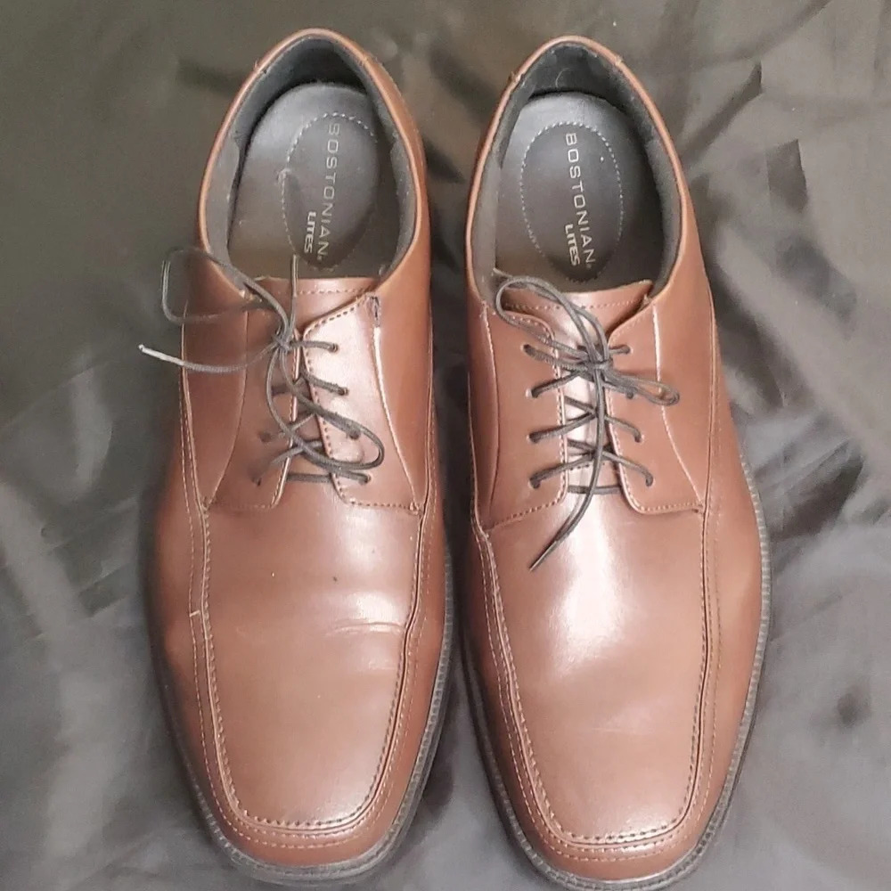 Bostonian Flexlite Mens Leather Upper Casual or Dress Shoe